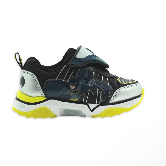 Batman Toddler Boys Light-Up Kids Shoes Children Sneakers Brand New! - Picture 3 of 6